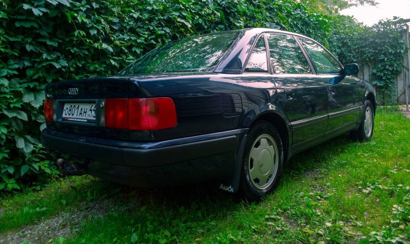 Audi 100 (c4)