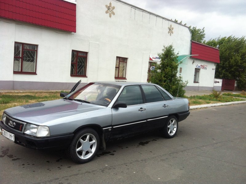 Ауди 100 с3 на литье