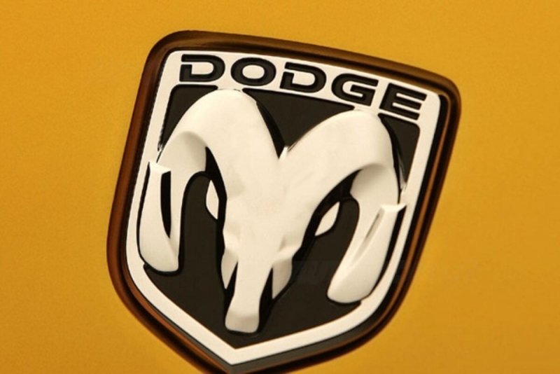 Dodge Ram знак