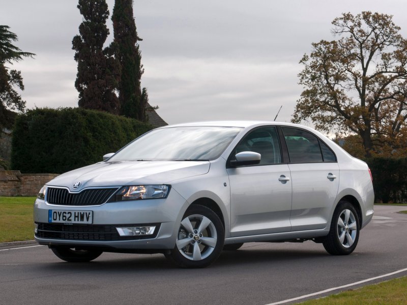 Škoda Rapid седан