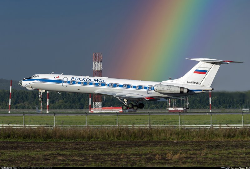 Ту 134 самолет
