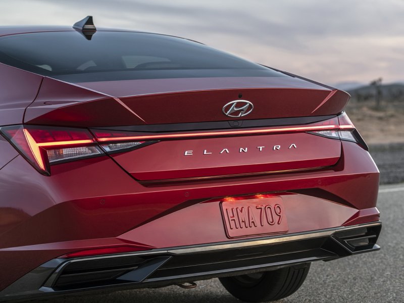 Hyundai Elantra 2019