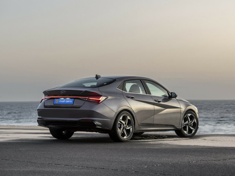 Hyundai Elantra Hybrid 2021