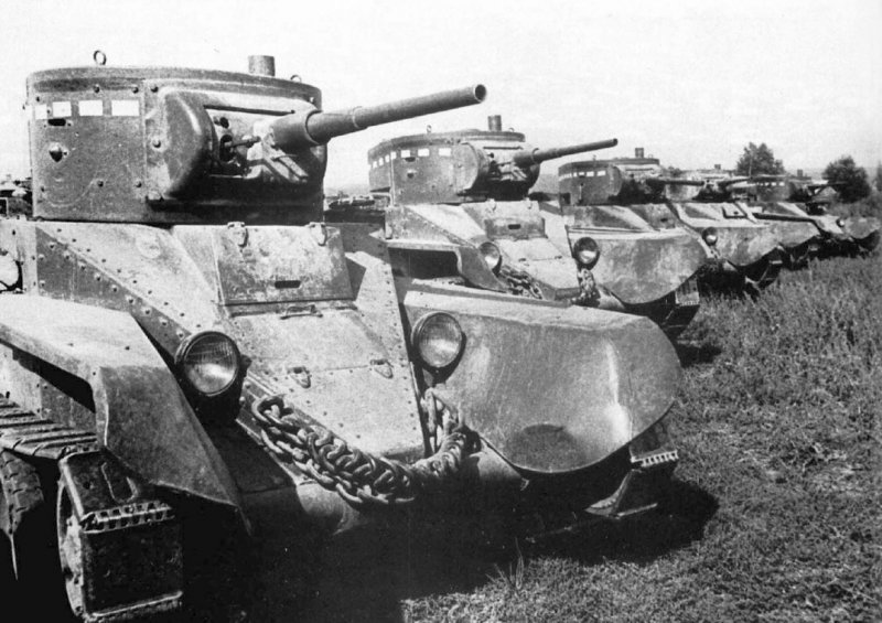БТ-7 И Т-34