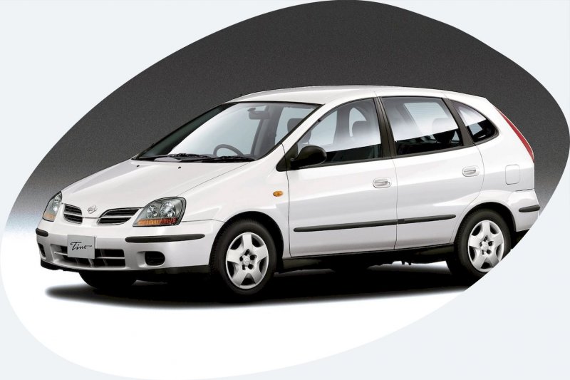 Nissan Tino
