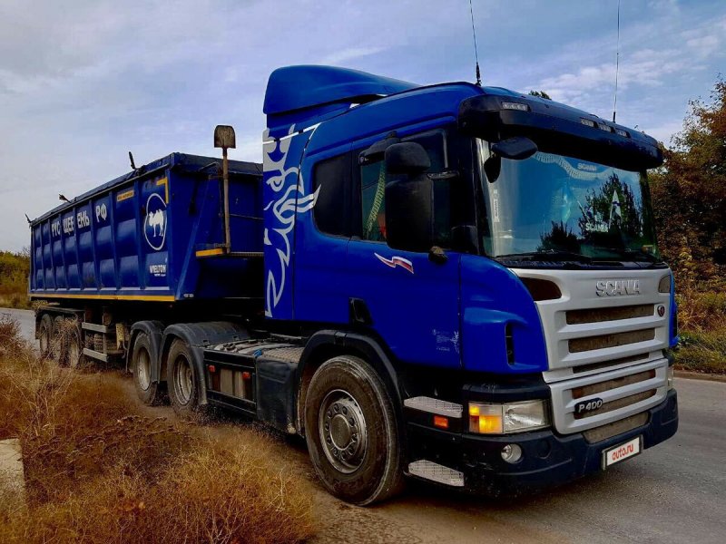 Scania p400 с самосвальным полуприцепом
