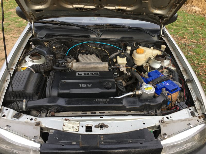 Daewoo Nexia крышка клапанная