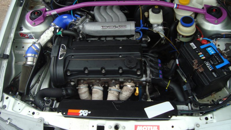 Daewoo Nexia 1.5 16v engine