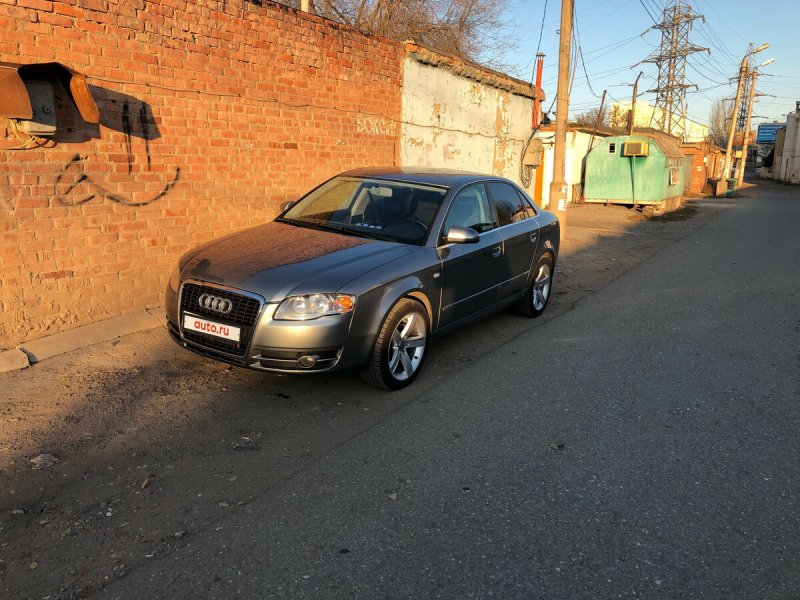 Audi a4 b8 r16