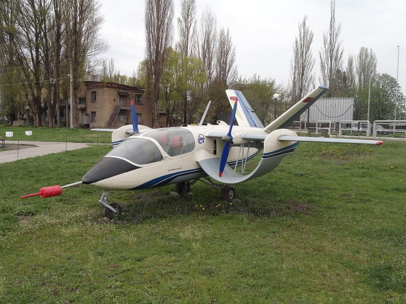 Самолет Sigma 6