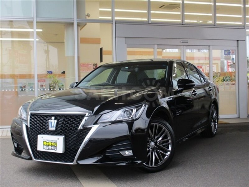 Toyota Crown 2016
