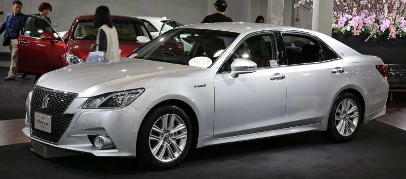 Toyota Crown s210