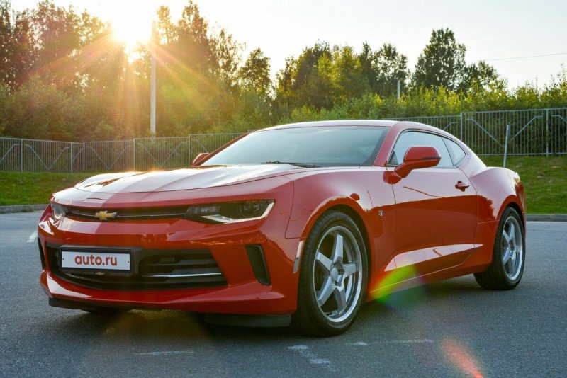 Шевроле Камаро SS 2000