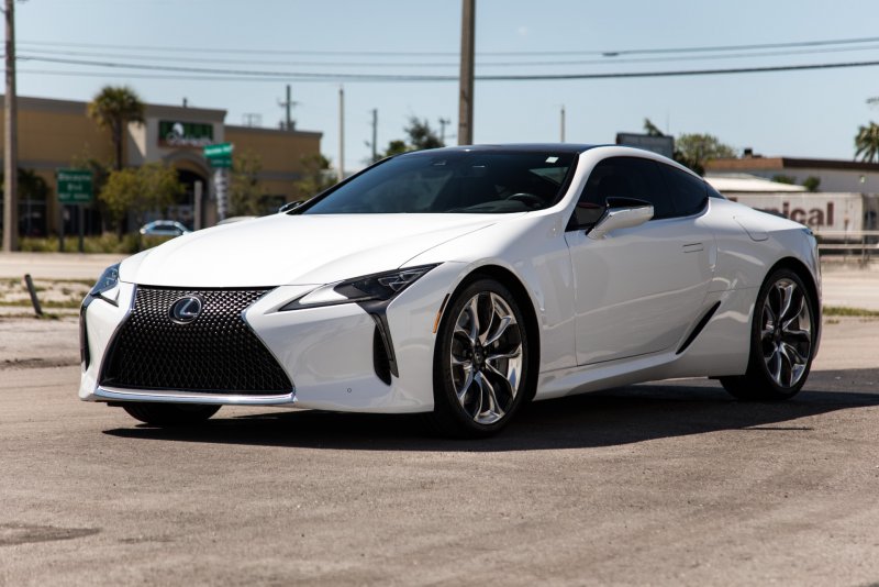 Lexus LC 500 2017