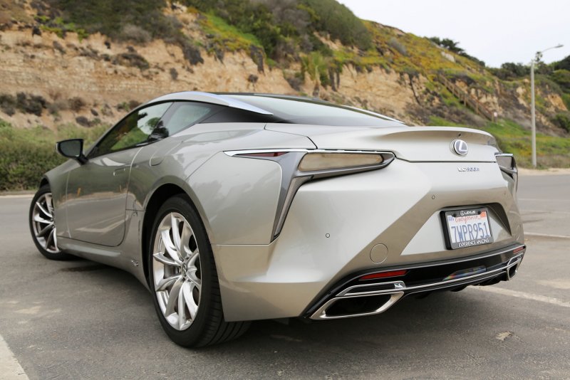 Lexus LC 500 2017
