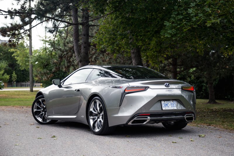 Лексус LC 500