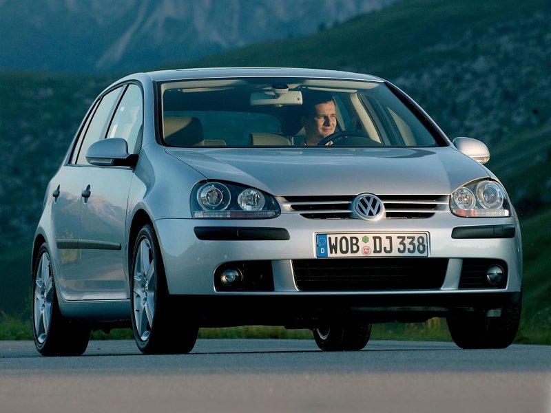 Golf v r32
