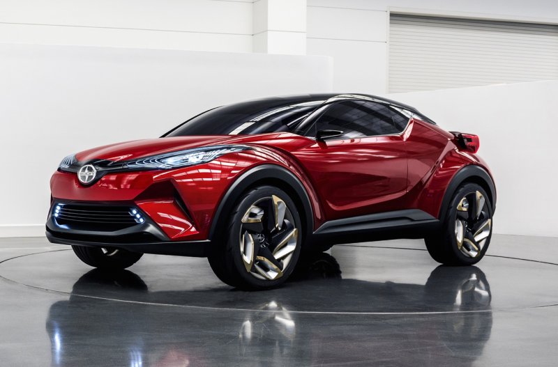 Кроссовер Тойота Chr 2019