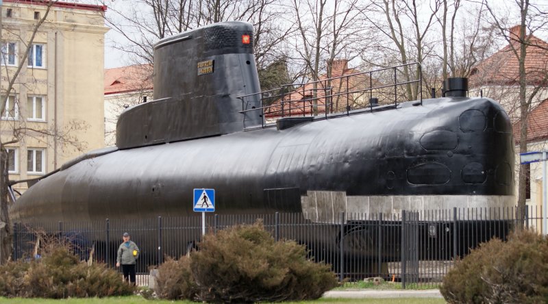 Подводная лодка
