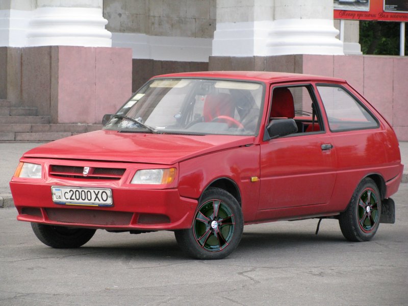 Таврия бежевая в тюнинге