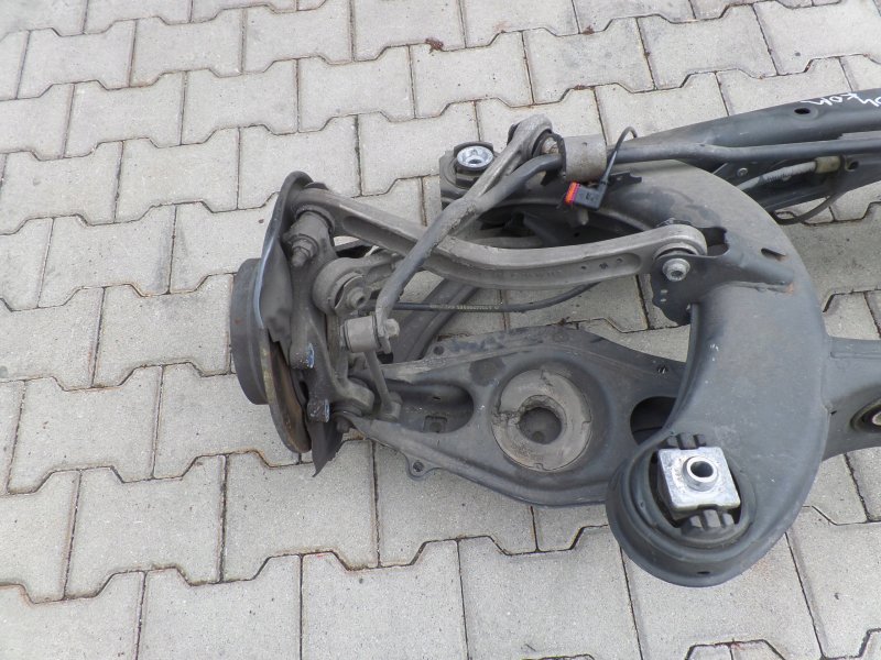 Подвеска Mercedes w204