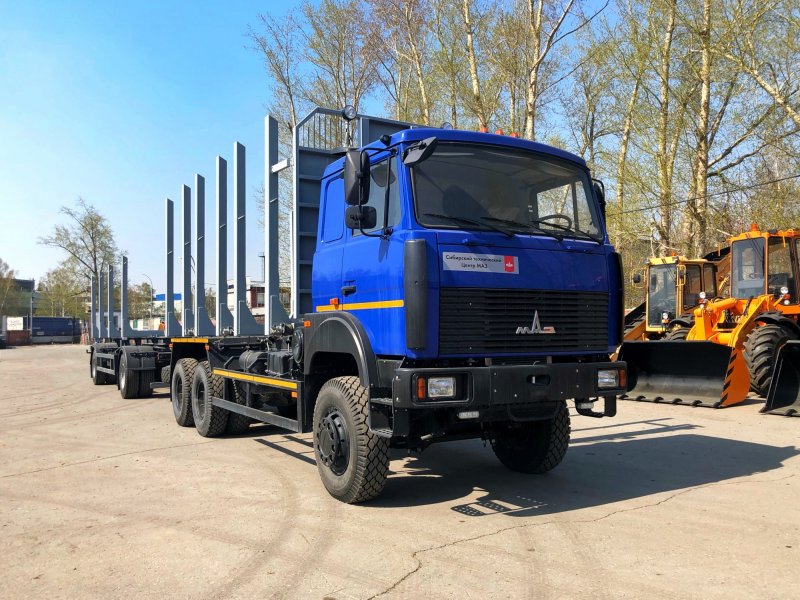 МАЗ 6317 армейский