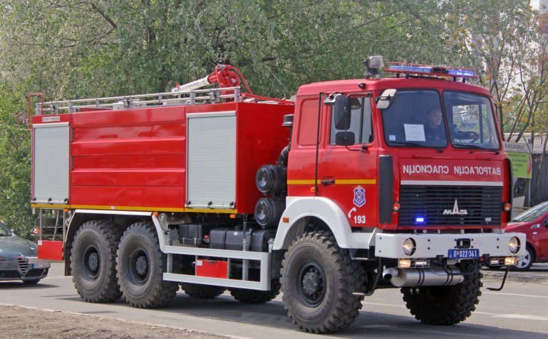 МАЗ 6317 самосвал