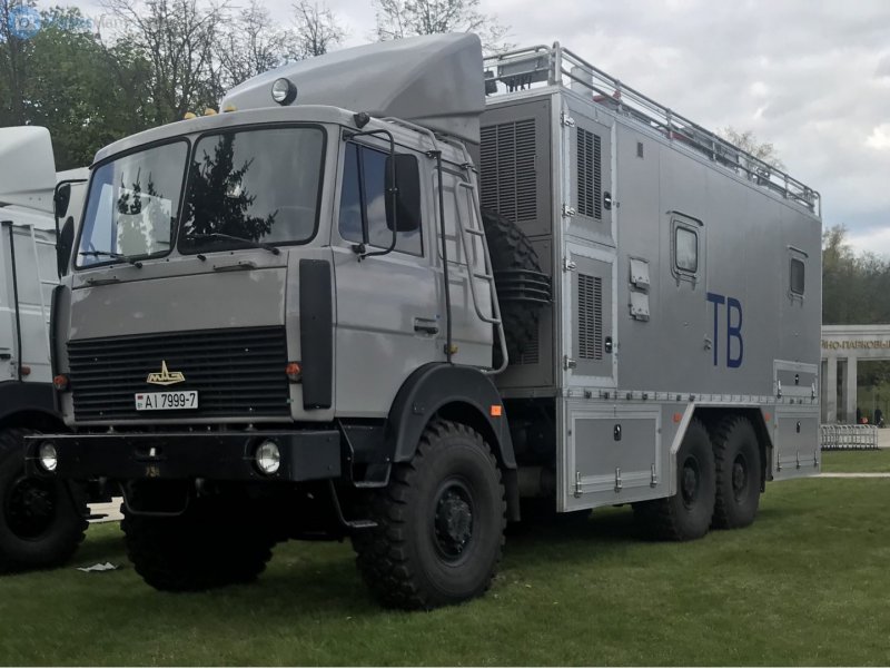 МАЗ 6317 И Урал