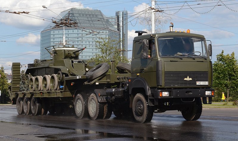МАЗ-6317 военный