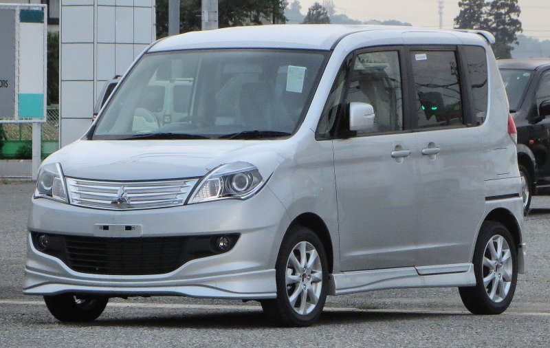 Mitsubishi Delica d:2
