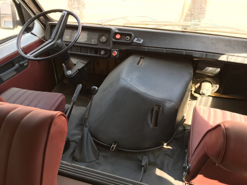 РАФ 2203 кабина