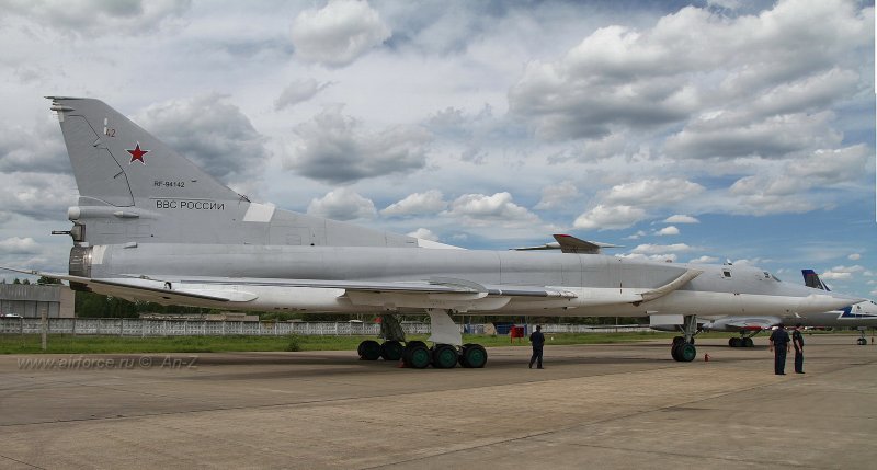Ту-134 пассажирский самолёт