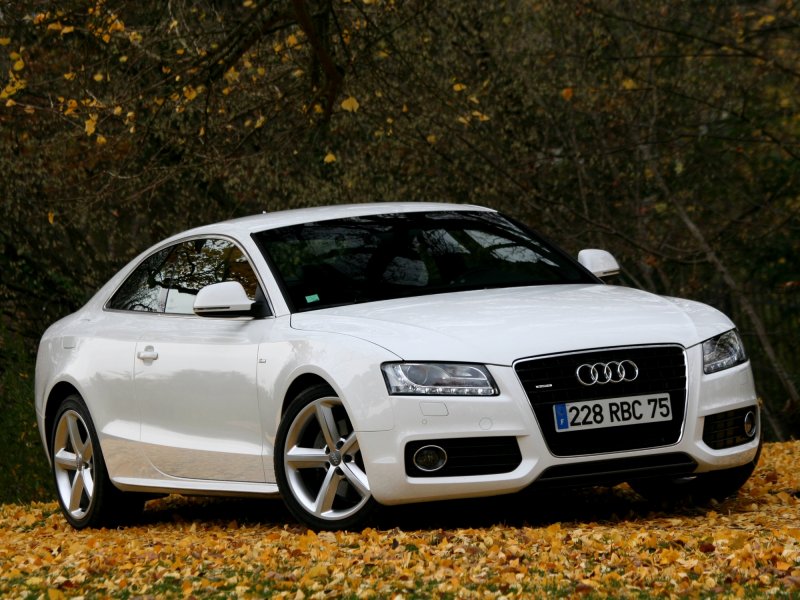 Audi a5 Coupe White