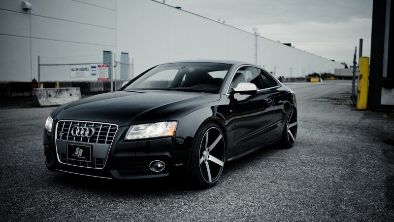 Ауди s5 черная