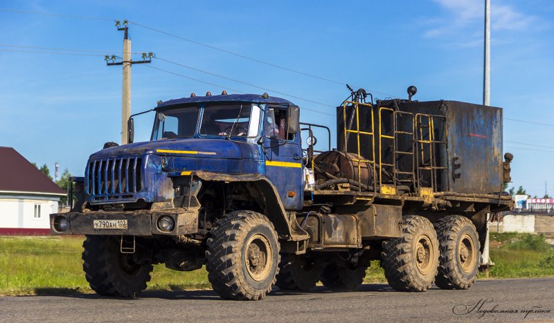 Урал 4320 АСШ