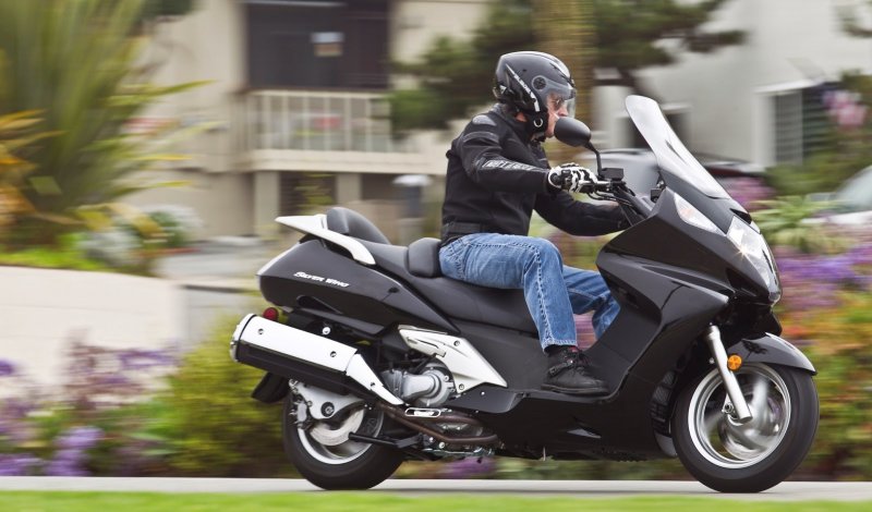 Honda Silver Wing 600