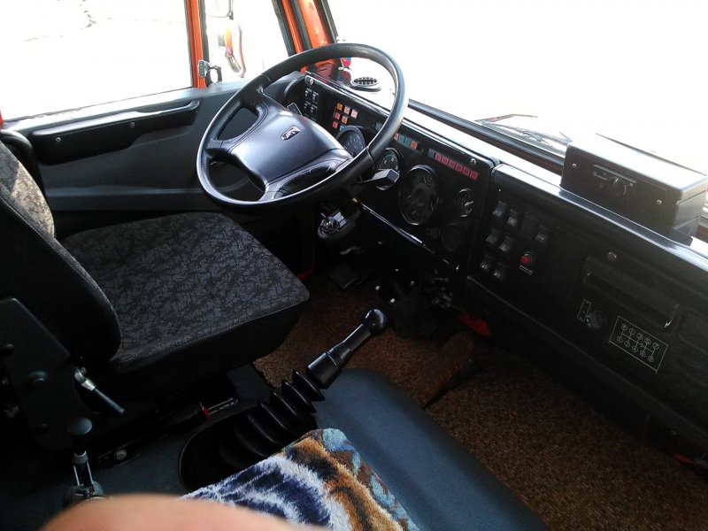 КАМАЗ 65115 самосвал салон