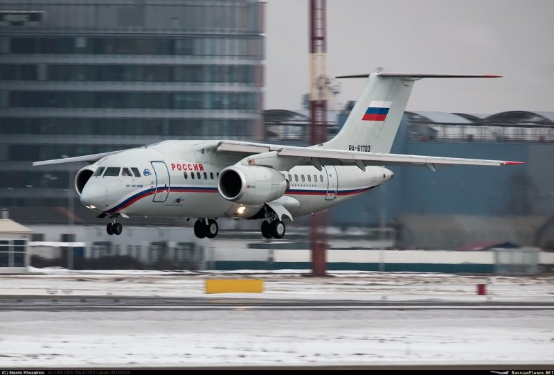 АН-148-100b салон