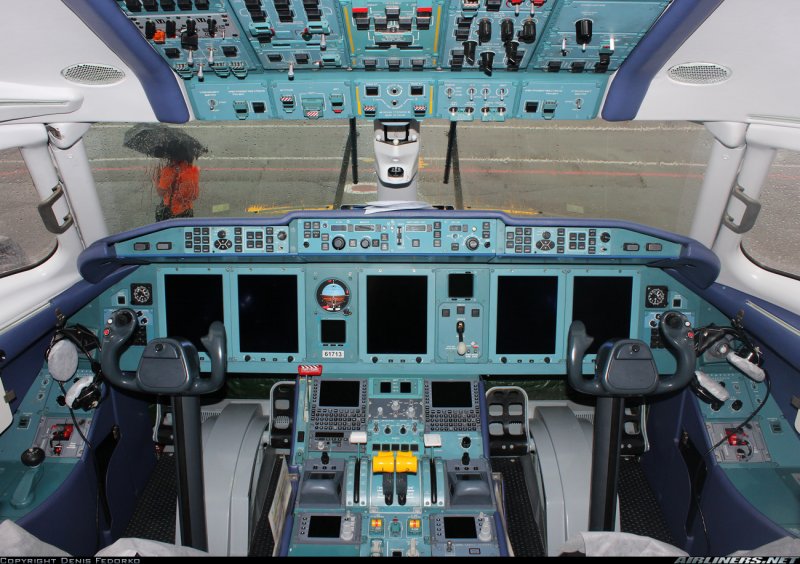 Кабина АН-148-100 Е