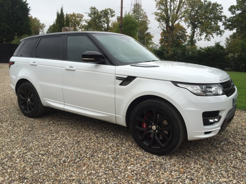 Range Rover Sport 2012 белый с черной крышей