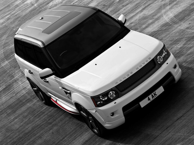 Range Rover Evoque с черной крышей