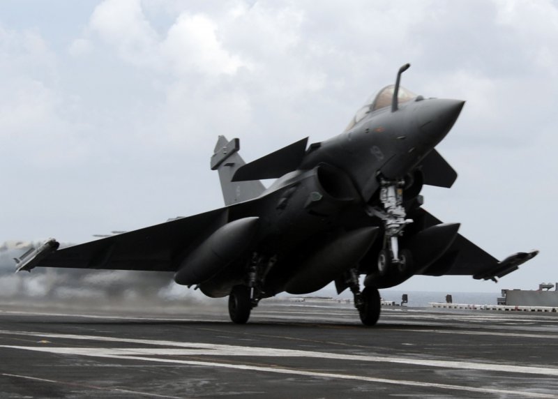 SR-71 черный Дрозд