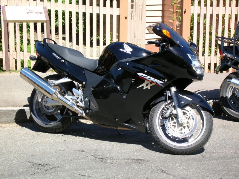 Хонда СБР 1100хх