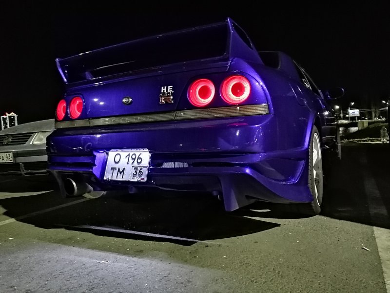 Скайлайн r32 JDM размер квадрат