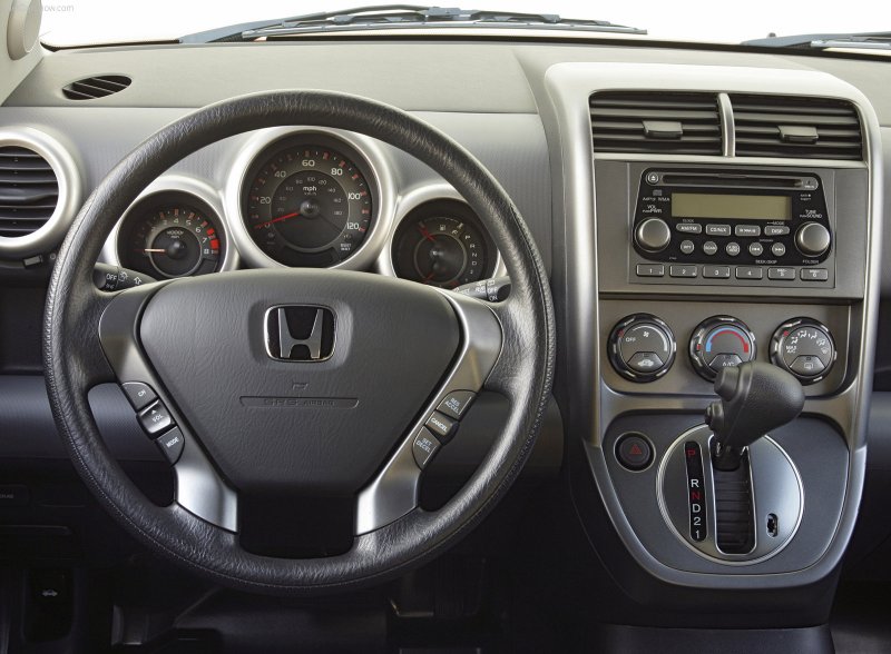 Honda element 2007 салон