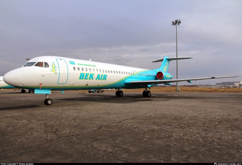 Fokker 100 bek Air