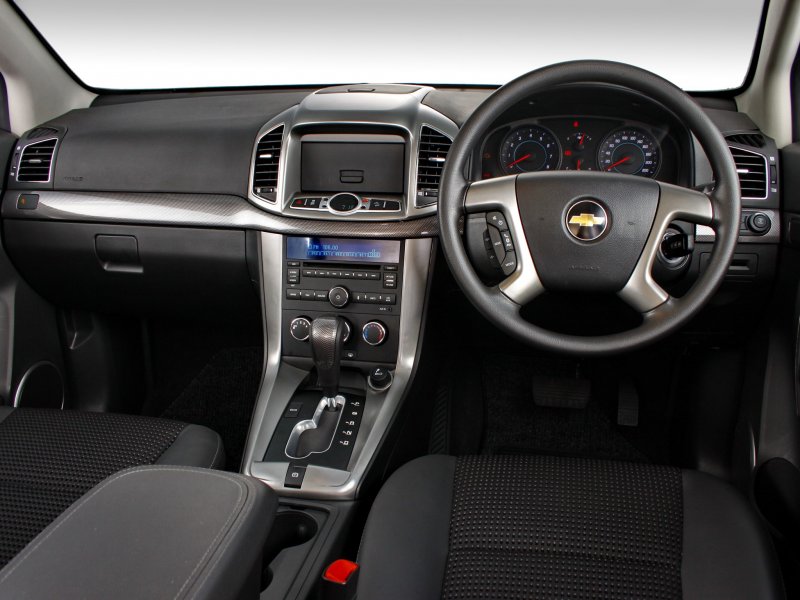 Chevrolet Captiva 2018 салон