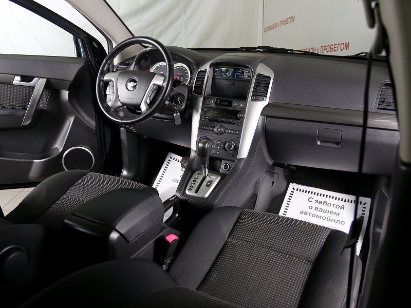 Chevrolet Captiva 2009 салон