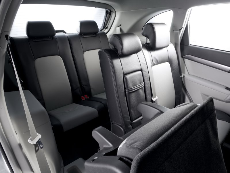 Chevrolet Captiva 2013 салон