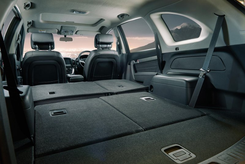 Chevrolet Captiva 2012 салон